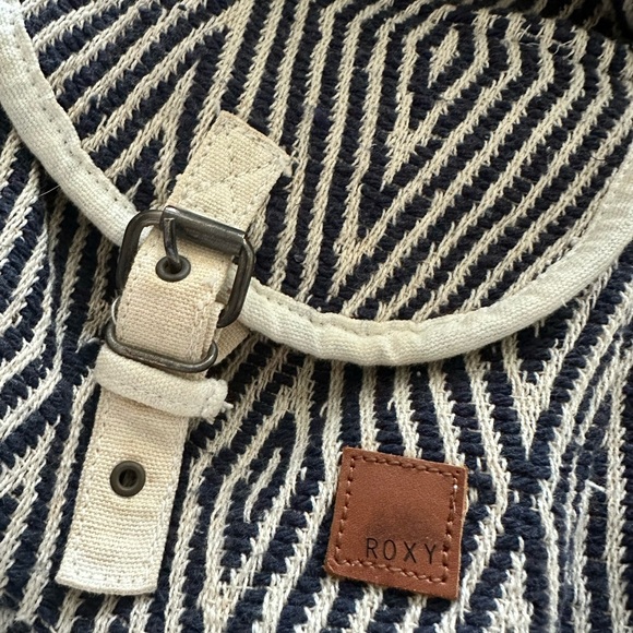 Roxy drawstring backpack. - Picture 2 of 2